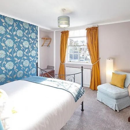 Host & - Friths Tatil Evi Scarborough