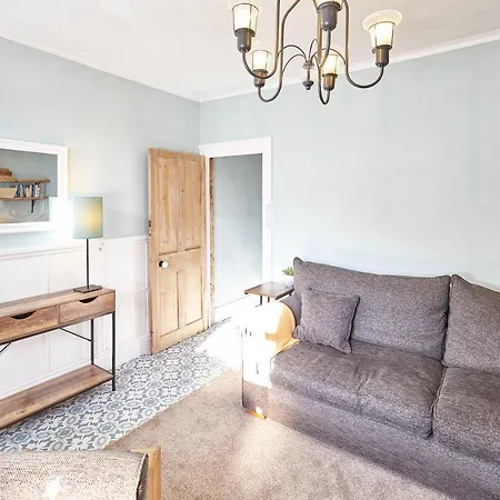 Host & - Friths Feriehus Scarborough